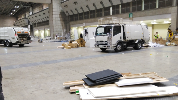 ���߽�����